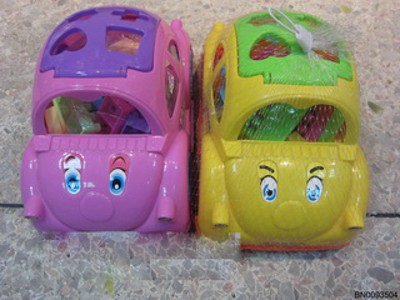 BLOCK CAR W/LIGHT AND MUSIC 39PCS,