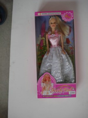 11``DOLL SET,