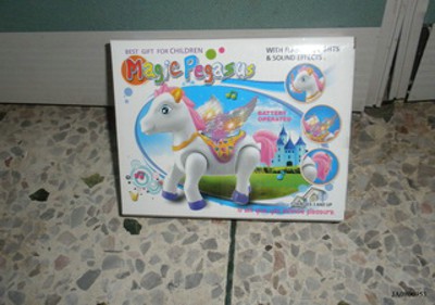 B/O HORSE W/MUSIC,