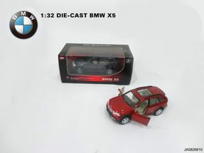1:32 METAL PULL BACK CAR,
