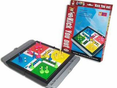 MAGNETIC KICK YOU OUT,