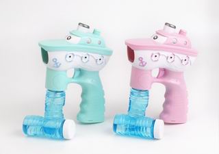 BUBBLE GUN W/LIGHT & MUSIC,