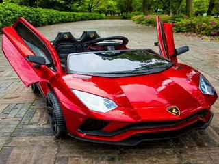 CHILDREN CAR W/CHARGER,