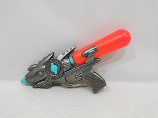 WATER GUN,