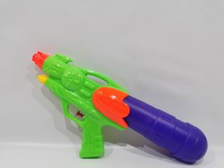 WATER GUN,