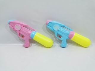 WATER GUN,