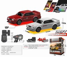 1:43 2.4G R/C STUNT CAR W/LIGHT,
